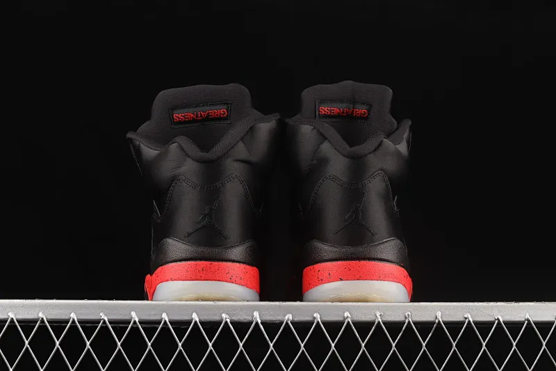 All categories Air Jordan Jordan series basketball shoes Air Jordan 5 Air Jordan 5 Satin Bred AJ5 Joe 5 black and red silk 3M reflective basketball shoes 136027-006